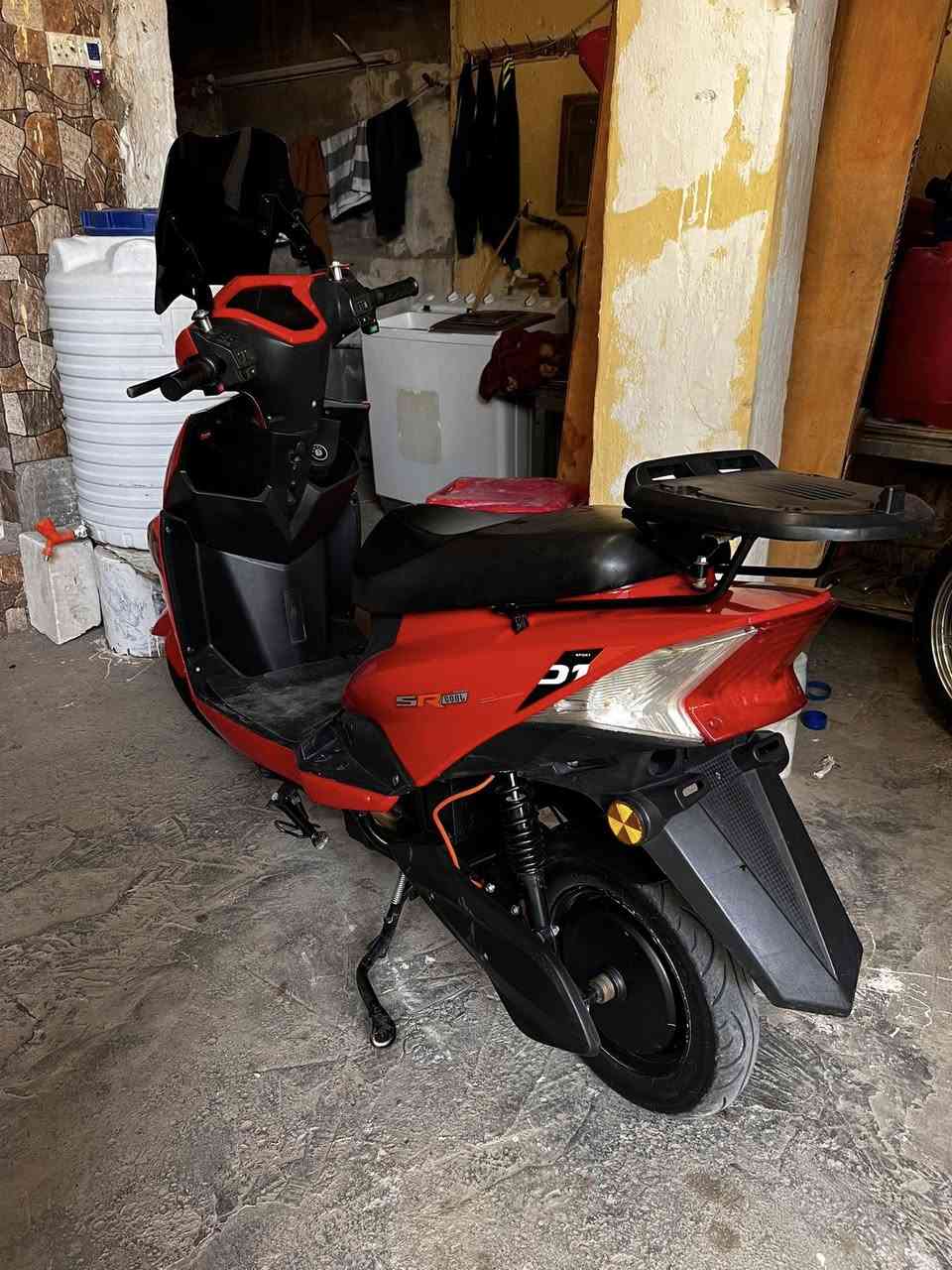 دراجة ووتكتك كهربائيات للبيع نضيفات حيل الدراجة ب٧٠٠ وثانية ب٨٥٠ قفل ***********
