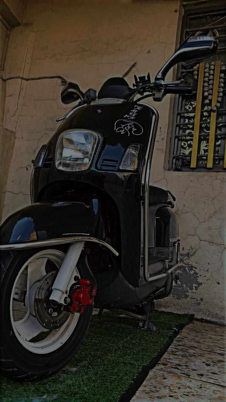 دراجه بوليس كابريتر جيب فيتر وتعال دراجه خير من الله ايد ما ممدوده عليها سعر ٧٥٠ تونس بيها ***********
