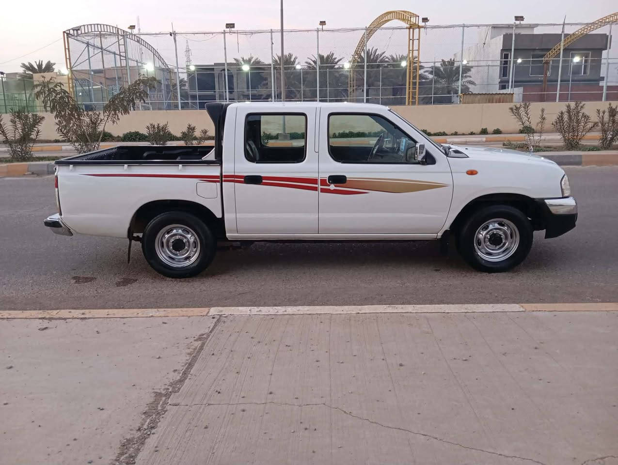 بسم الله الرحمن الرحيم
للبيع بيكم نيسان شبوط موديل 2010 ياباني محسن رقم ديالى مشروع وطني بسمنه جام كهربائي دبل رون كامل مواصفات كير محرك استندر مكفولات تبريد ثلج وتدفئة 
السياره مكفولة السياره بيه شاشه لامس اندوريدر حديثه تدعم جميع التطبيقات تدعم تطبيق ابل كار بلي والخرائط كامره خلفيه دواره  دوشمه جديده. ارضيه جلد تخم تاير نظيف 
السياره بل حقيقه أحله من الصور
السعر 138
مكان السياره ديالى بعقوبة 
للاتصال بالرقم ***********
