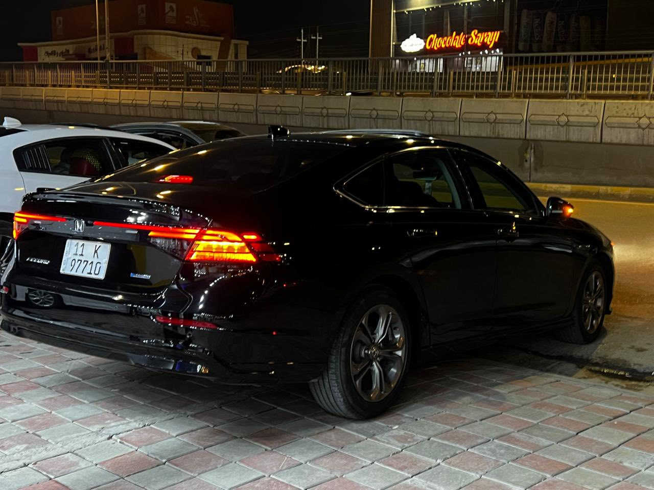 اكورد 2024 EXLفول موصفات
ماشيه 78الف كيلو 

حادث دعاميه اماميه فقط سياره كلين بدون صبغ ولا بارد 

السعر  203 $وبيه مجال 

للاستفسار ***********
