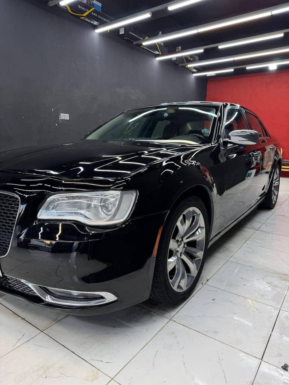 سلام وعليكم ✅
اوبامه ادوووات ادووووات ❗️

موديل (2018) بلجيس ✅✅

فول مواصفـااات للاخير ❗️

فتحتين كشنات جلد كامره ✅

السياره بلجيس ومال جناي❗️
كصة جنطه 
بيهه ارقام وسنويه شغل مضبوووط ❗️
السعر 85وبيهه مجال 
مكاني ميسان ***********
