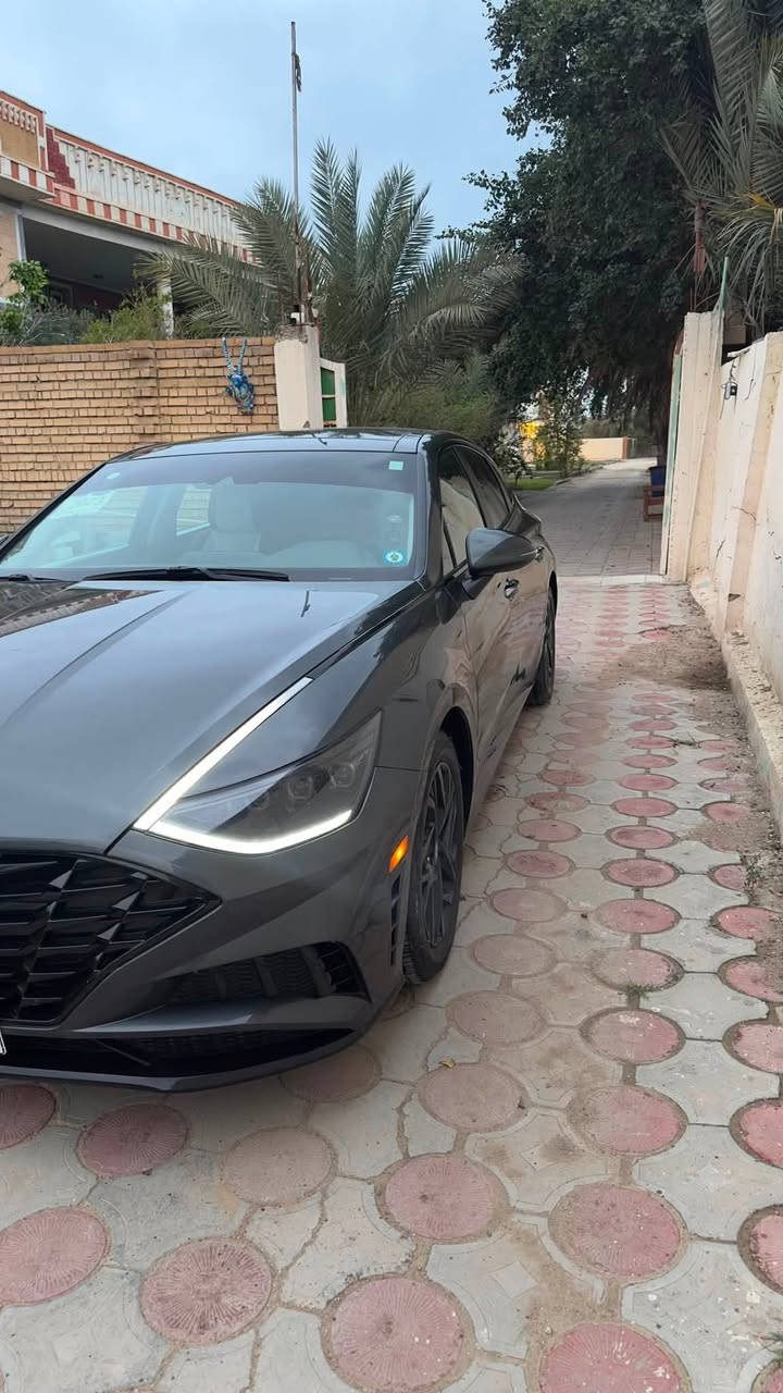 سوناتا ٢٣ فول sel plus
مكينه ٢٥٠٠ ماشيه ٢١ الف 
حادثها جانبي خفيف بدون ايرباك وبدون دواخل بجم كبس 
جاملغ تبديل وصبغ ب البابين بدون دواخل 
معوقين وكاله عامه سعر ١٦٠
***********
