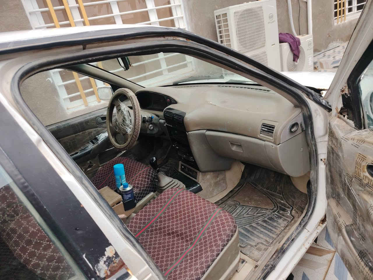 السلام عليكم ورحمة الله وبركاته من رخصه الادمن المحترم للبيع أو مراوس حسب القناعه سيفيا موديل ١٩٩٤ رقم ديالى سنويه صاقطه شرط التحويل والغرامات السياره حلوه مال جناي محرك 1600 محرك كير خير من الله تأيرات تخم جديد السياره حلوه ماناقصه شي فقط المشط فقط كهربائيات كلها شغاله السياره حلوه مال جناي مابيها اي خياسات شرط التحويل كير عادي مكان السياره صلاح الدين الضلوعية ***********
السعر ٢٧ بيها مجال
