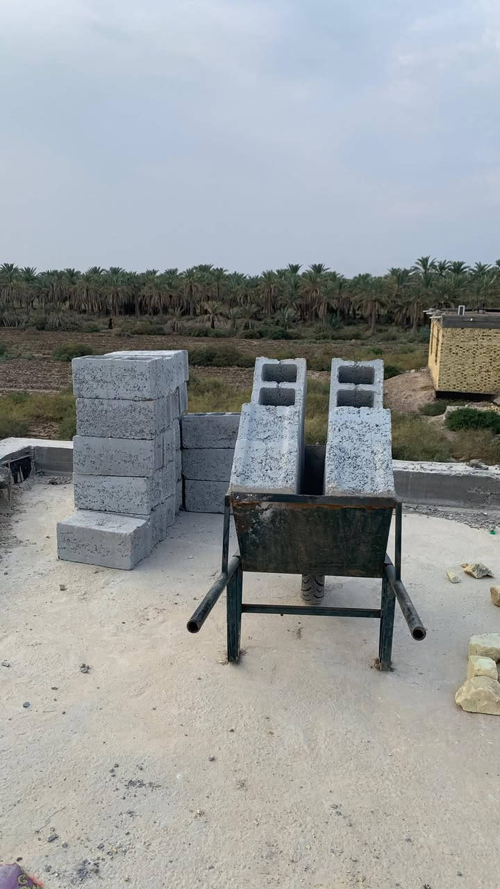 سلام عليكم ونش لبيع سماوي جديد شرط ***********
