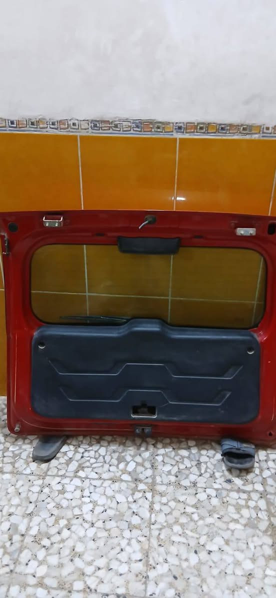 السلام عليكم قبق جنطه صول موديل 2013 نضافه 100 مكفول من الشخط مكاني بغداد المشتل للاستفسار الاتصال ‏‪***********‬‏
