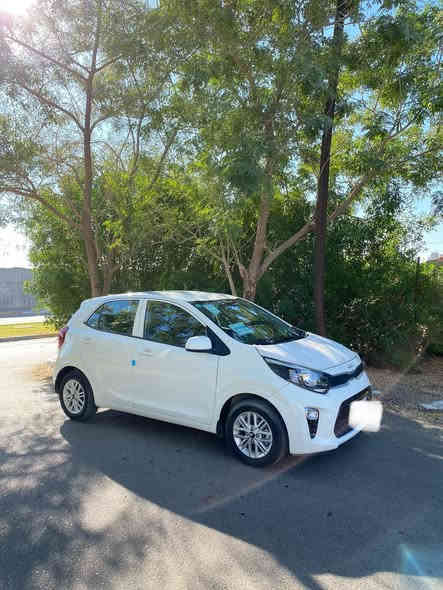 السلام عليكم
كيا بيكانتو ٢٠٢٣ خليجي رقم بغداد
السياره جديده جداده الشركه ماشيه ٨٠٠٠ الاف فقط فابلون الشركه بعده عليها
محرك الجبير اربعه سلندر
مواصفات السياره
شاشه جبيره 
كامره دواره
فول تحكم استيرن
مخارج UsB
اربع جام كهرباء
كل شي بالسياره الحمدالله صدر مكينه كير بوضع الشركه

السياره صار بيها شخط بالجاملغ الامامي وانصبغ نص جاملغ شرط بدون اي فتح بمكانه انصبغ نص جاملغ

مكان السياره بغداد 
***********
