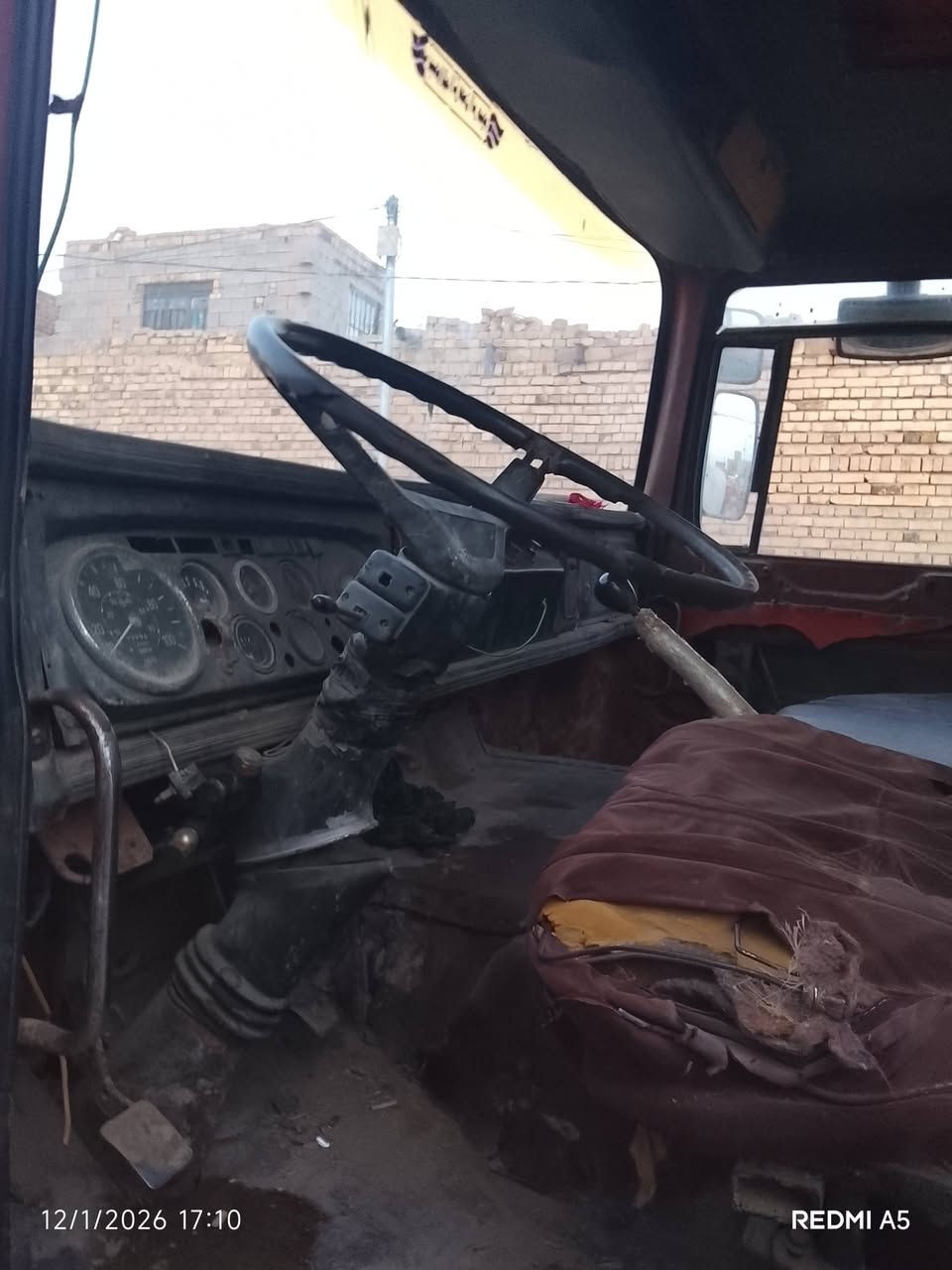 سلام عليكم روماني للبيع تانكي 12طن مغلون تايرات جدد بسنويه كلاب تك مكينه 6 بيه بخار قليل بدون تنقيص مكان العماره السعر 4500وبيه مجال الاستفسار اتصل ***********
