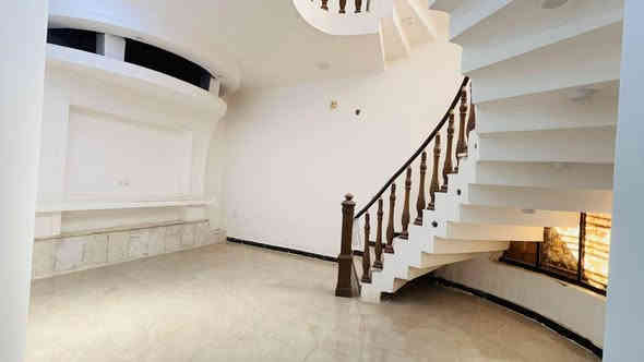 🔹لا يبــــاع على المبادرة ..

دار سكني للبيع  | التقية 
_______________________________
 الموقع | مميز قرب شارع المستوصف
_______________________________
 المساحة | 100 م2
الواجهة | 8 م
_______________________________

🔹 تفاصيل الدار :
+ استقبال + صالة2 + مطبخ + 2غرف نوم بالطابق الثاني + صحيات 3 متكاملة
_______________________________
للاستفسار اكثر زورونا في مكتبنا الكائن في :
ديوانية - الجزائر- مقابل برج الامراء 
مجاور مستشفى الحياة للعيون - د.حسنين
او الاتصـــال على الارقام
***********
***********
