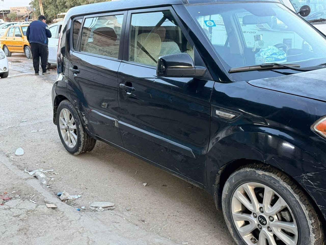 ياللٰٔه صول موديل 2013 وارد امريكي محرك 1600حادثهة جاملغ كدام وشوية من البنيد رقم بغداد مميز مشروع وطني تحويل مباشر مكاني كربلاء السعر 93 وبيهة مجال للشراي السيارة مال بيت على ايد وحدة 
للاستفسار : ***********
