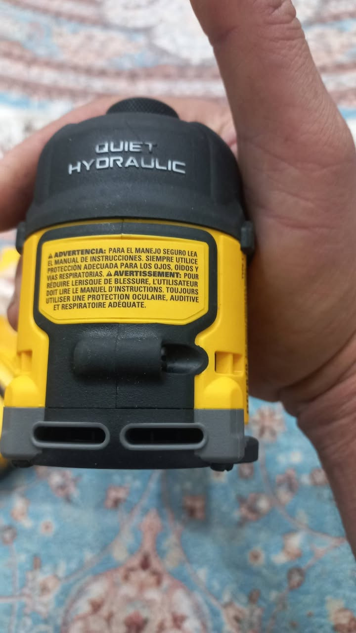 البيع جديد لوك سعره سعره 175 $$$ ***********
