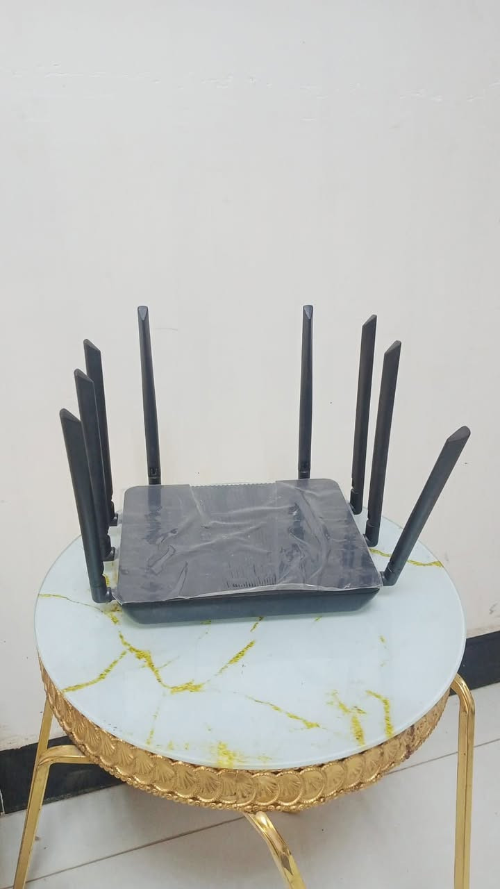 🔥 توفر راوتر K2P AX3000 🔥
مستخدم نظافة 90%
📡 يدعم WiFi 6 بتقنية AX3000
📡 سرعة عالية وثبات قوي بالبث
📡 تغطية ممتازة وأداء مستقر
📡 مناسب للألعاب والبث والكامرات
📡 سوفت وير OPENWRT 24
📡 يدعم إضافة V2Ray
📡 يدعم التحكم والإدارة الكاملة
📡 يدعم VPN و QoS
📡 منافذ جيگابت عالية السرعة
📡 معالج قوي وأداء سريع
📡 مناسب للاستخدام المنزلي والمهني
✅ أداء قوي وثبات عالي
✅ مناسب للضوئي والأبراج
📩 للاستفسار مراسلة الصفحة
🚚 يتوفر توصيل لكل المحافظات


**إذا كنت صاحب هذا الإعلان وتريد حذفه لأي سبب، رجاءا أرسل رسالة إلى الدعم الفني**