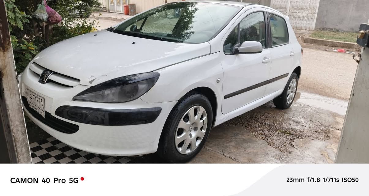 السلام عليكم للبيع بيجو موديل 2005 سياره جاهزه كير مكينه حداديه مكفوله من الضربه مكانات صبغ بسيطه مكانها حله نادر السعر 45 الاتصال ***********
