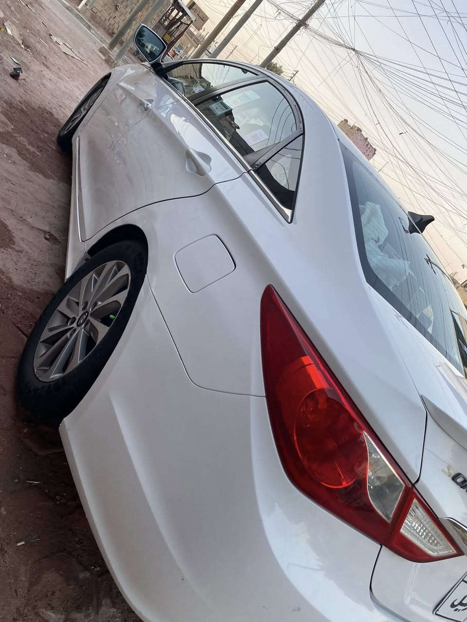 السلام عليكم سياره سوناتا البيع 2014
بدون كصه كفاله من الضربه والكص ولصبغ 
محرك 2400 سياره جديده وجاهزه متوم اربيل 
عله رقم الشاصي العنوان بصره ***********
