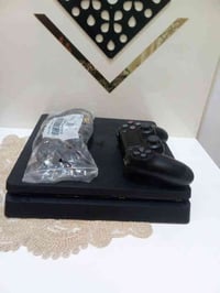 بلاي ستيشن 4 • جديد • كوت حي الحكيم