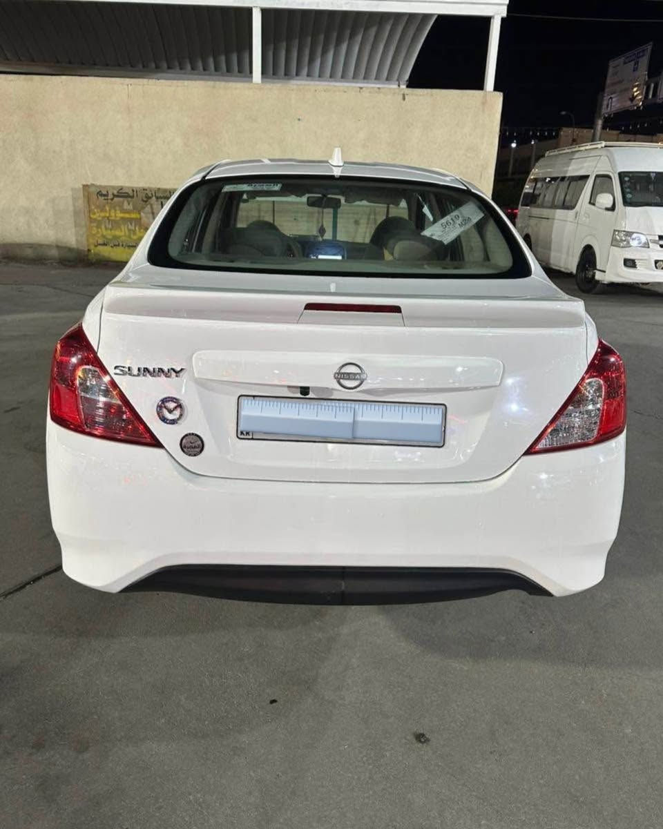 نيسان صني هندي 2024 كفاله عامه 
رقم اربيل الشباك الجديده  
ماشيه 14 الف فقط 
السعر 126 ورقه قفل 
*********** البصرة, العراق
