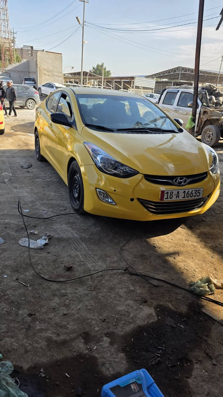 النترا ١١ جاملغ وبنيد
حله المركز تبريد شغال
 سياره عضمته احلى من الصوره 
حداديه نص عمر 
سعر ٩٤
***********
