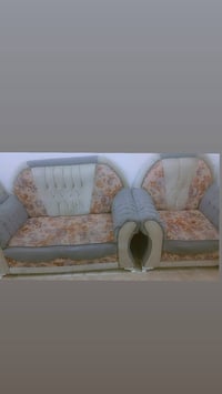 نص تخم • كرسي ٢ • الحرية