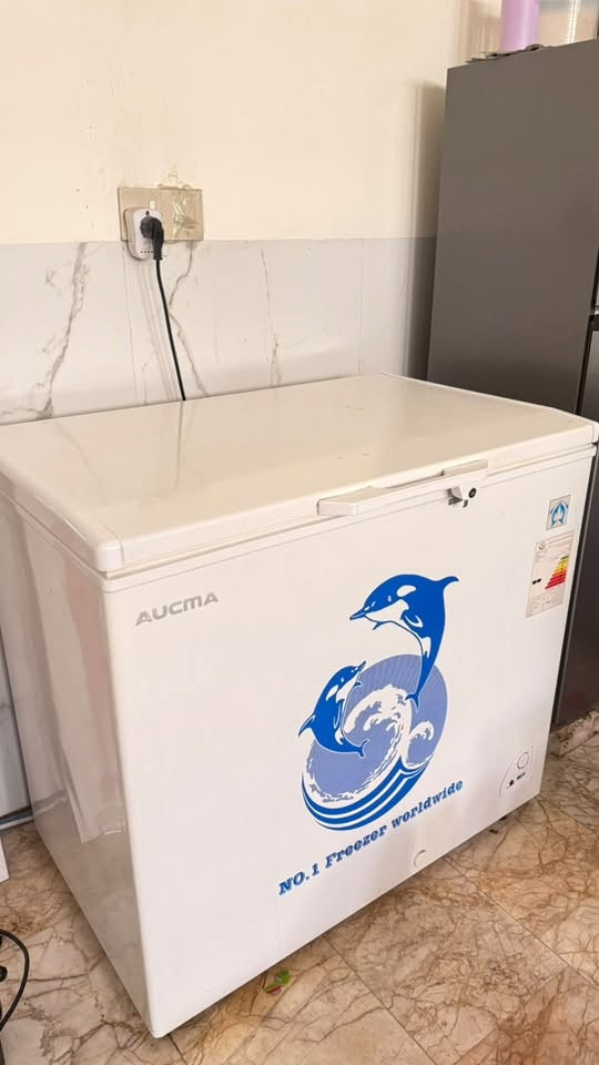 مجمدة AUCMA (سعة 310 لتر) 10 قدم
لون ابيض ، جديدة مستخدمة 9 اشهر فقط ، مابيها اي ضرر او عطل
تجميدها قوي وسريع ويحافظ ع درجة الحرارة حتلو اطفت الكهرباء ، داخلها لون رصاصي سهل التنظيف
سبب البيع : اريد اشتري مجمدة اصغر
لسعر 250 الف
مكاني الكاظمية
***********
