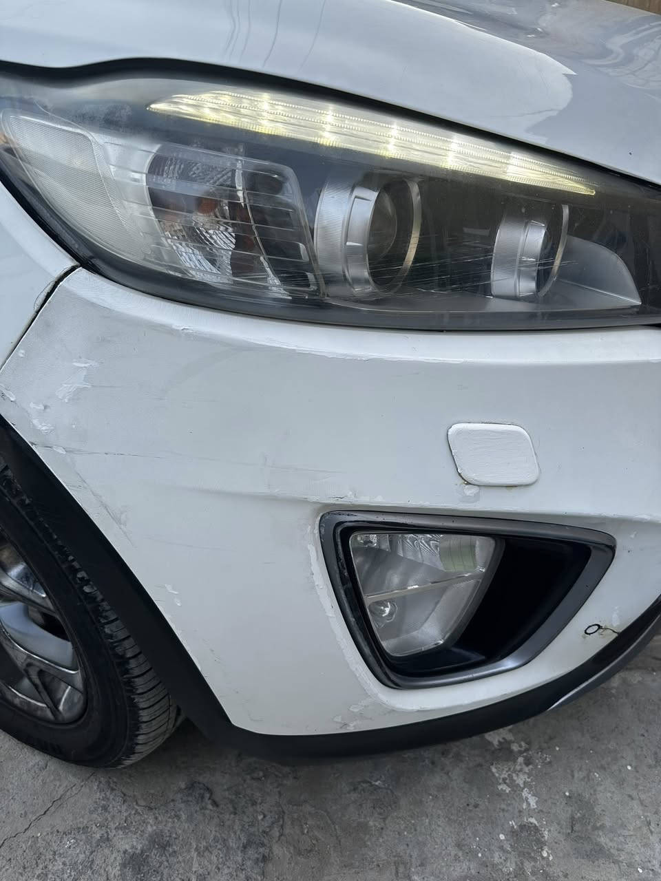 كيا سورنتو 2016 خليجي بيه بنيد مبدل بدون دواخل 7 راكب 6 سلندر السعر 195 و بيه مجال رقم الهاتف ***********
