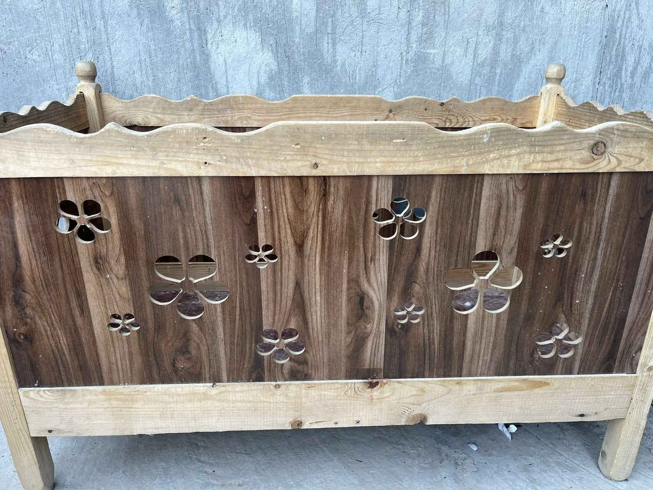 السلام عليكم عربانة طفل للبيع مع جرباية طفل ايضاً للبيع نجارة الاستفسار خاص


**إذا كنت صاحب هذا الإعلان وتريد حذفه لأي سبب، رجاءا أرسل رسالة إلى الدعم الفني**