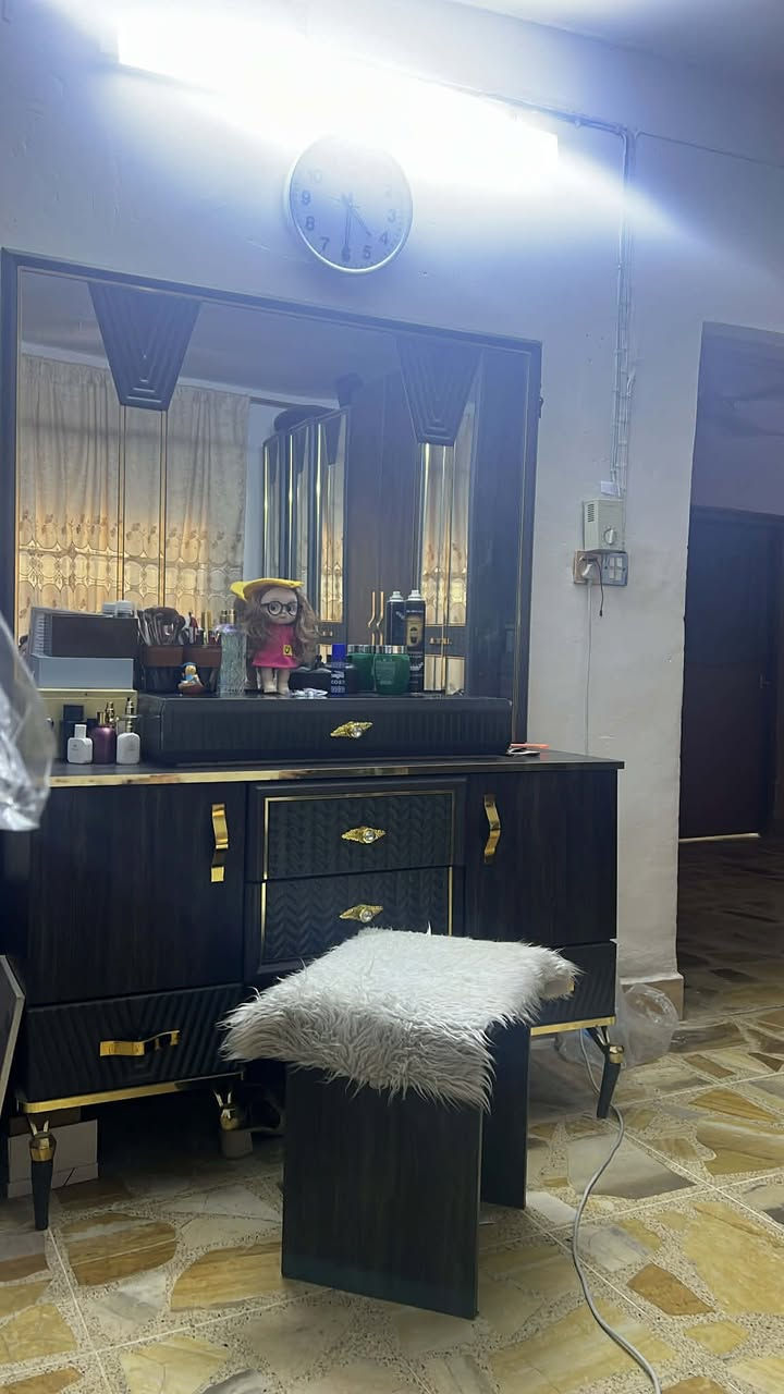 غرفه للبيع اي ضرر ما بيه مكاني بلد سعر 750 وبيه مجال


**إذا كنت صاحب هذا الإعلان وتريد حذفه لأي سبب، رجاءا أرسل رسالة إلى الدعم الفني**