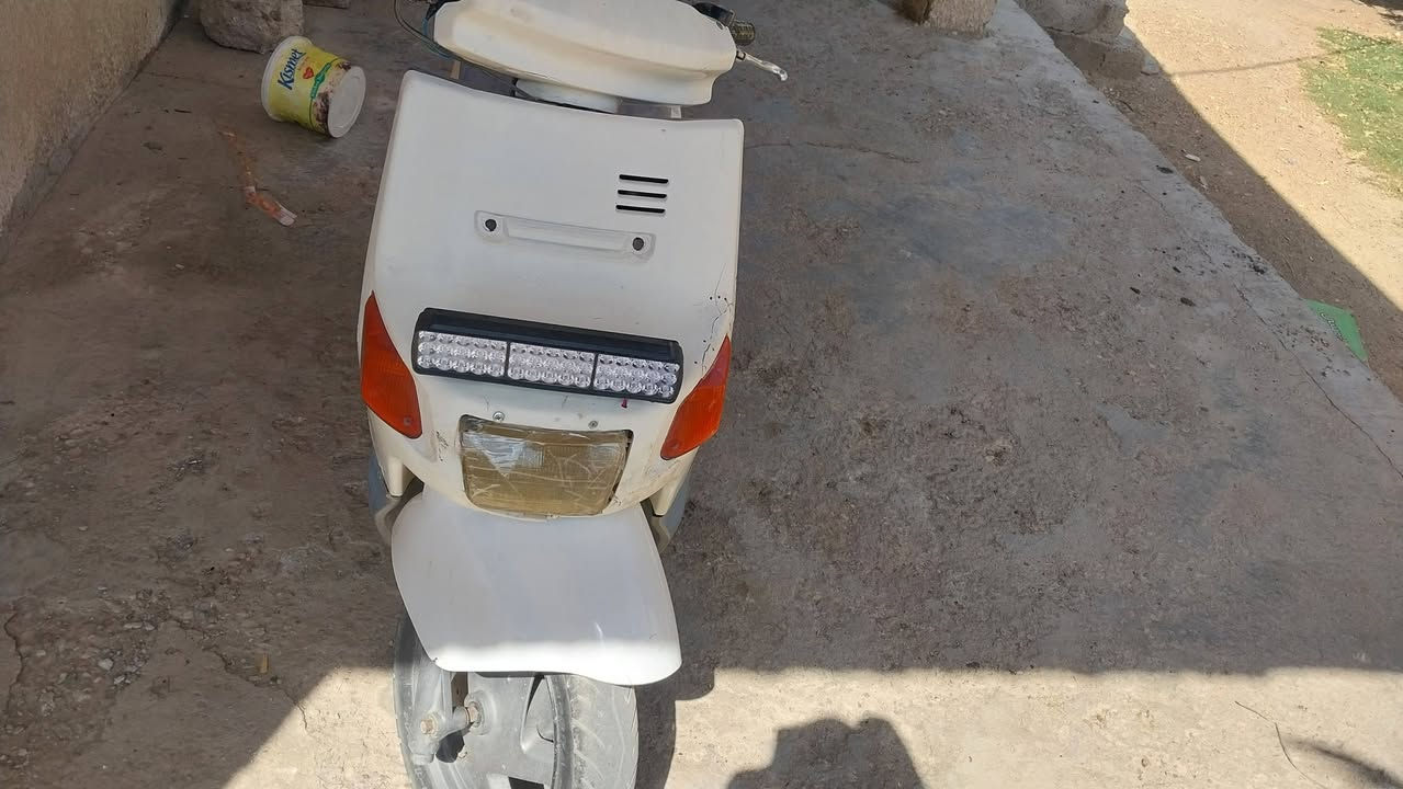 السلام عليكم
موطور بيكم للبيع نكره سلف خير من الله محرك كهربائيات شغاله باتري جديد 
العنوان /ديالى المقدادية 
السعر / 350 الف وبي مجال للطيبين 
للاتصال على هذا الرقم
***********
