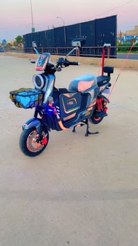 دراجة شحن • ٣٢ أمبير • مستعملة شهرين