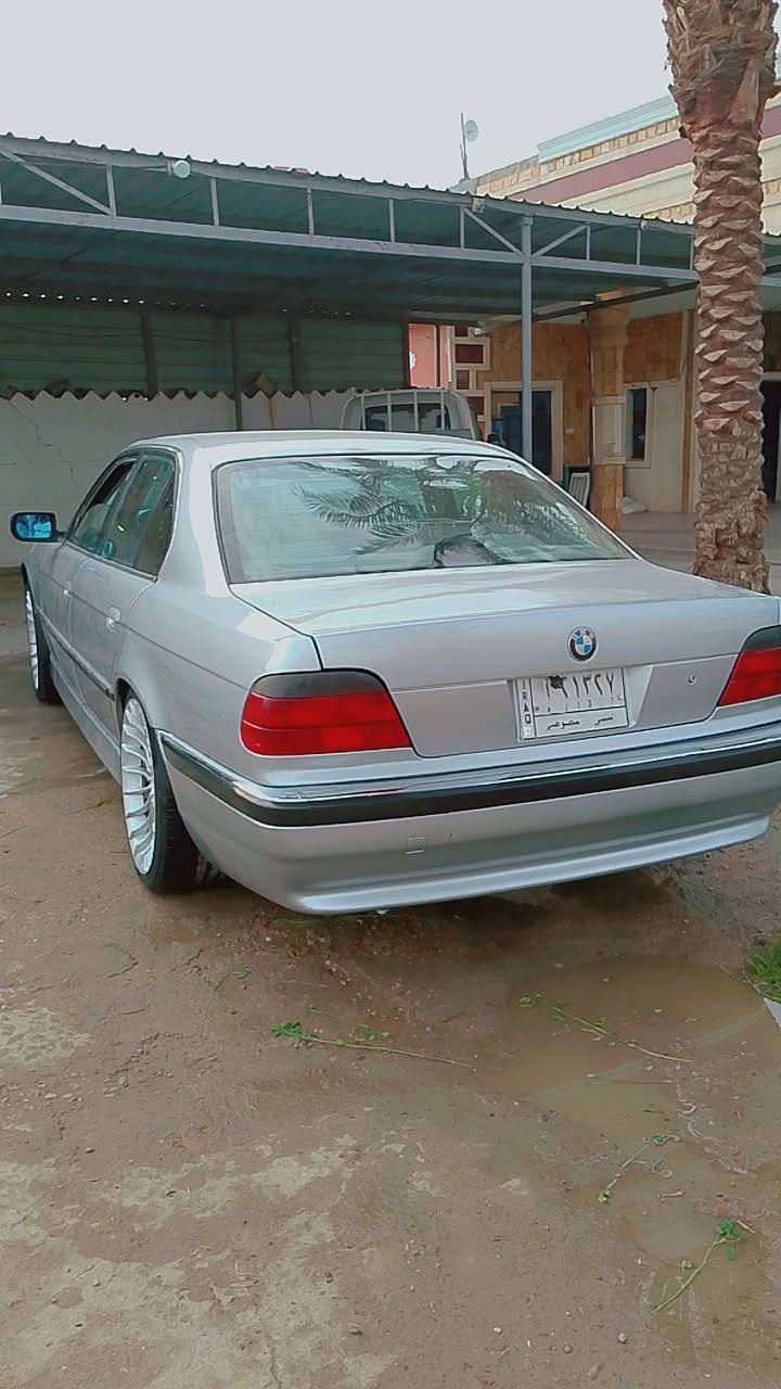 سلام عليكم بي ام دبليو 740كامل مواصفات مكفولة من كلشي كير محرك 8مكفول داخل كلة كهرباي منضومة زنون وباقي لمواصفات عل تصال ***********
***********0
ويل الماني اسيارة متتعب عليهة مال جناي سعر 85وبهة مجال
