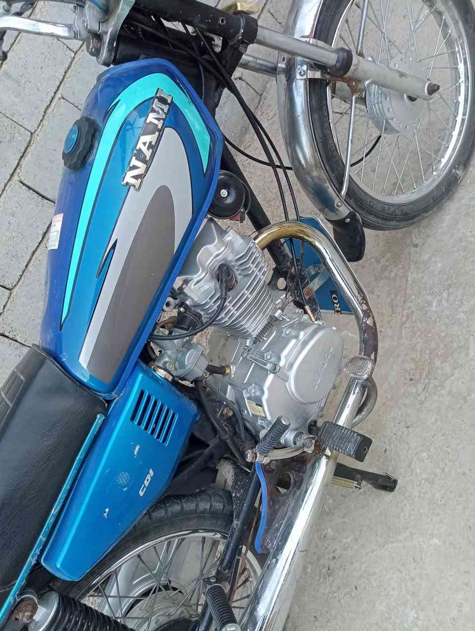 سلام عليكم ورحمه الله وبركاته دراجه للبيع نامه شلامجه المكينه ما مفتوح بيها لو برغيى حتى تفيلس ما مفلسه دراجه جديده تعمير وحلوه وخير من الله مقفوله كفاله عامه كهربائيات وياله جدد تايرات دراجه خير من الله دراجه كلك مقفوله من السرقه السعر 650 وبيها مجال قليل العنوان بابل الهاشمية رقم الهاتف ***********
