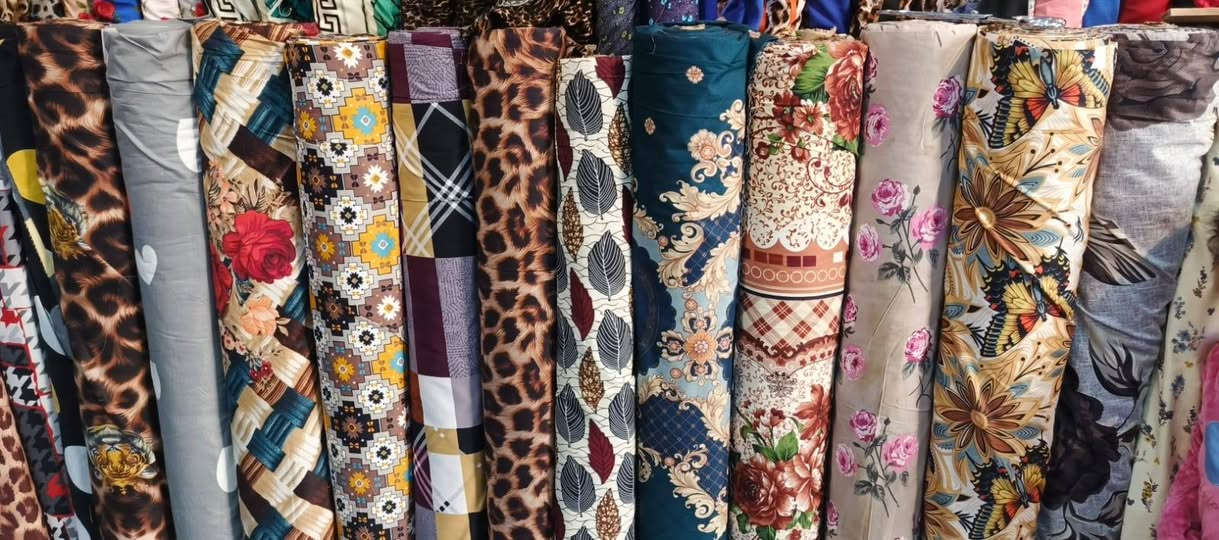 السلام عليكم 🌹 شغلي حسب الطلب ولقياسات
هاي اقمشة متوفرة الهمايون ال3D ولقطني الاماراتي الاصلي  اسعار جدا مناسبة  يوجد توصيل 🛺داخل المحمودية 🌹🌹حبايب ما ابيع اقمشة بس اخيط ماعليج بس تختارين القماش وتنطيني قياسات واني اخيطة بكل حب 🥰 ارفعوا المنشور ب الصلاة على محمد وآل محمد


**إذا كنت صاحب هذا الإعلان وتريد حذفه لأي سبب، رجاءا أرسل رسالة إلى الدعم الفني**