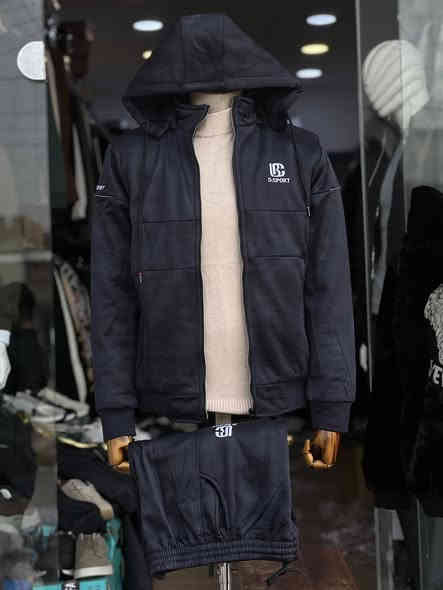 بسم الله نبدأ الموسم الشتوي لسنة 2026🧶 ❄️ 
 
تراك شتائي 3خيط  ثكيل 

متوفر بـ 6. الوان 🤫

القياسات المتوفرة

 (M -L -XL - 2XL -3XL)

📍الصويرة -شارع النجمه / اسفل كوفي رماس 

للاستفسار الاتصال على الرقم ***********
