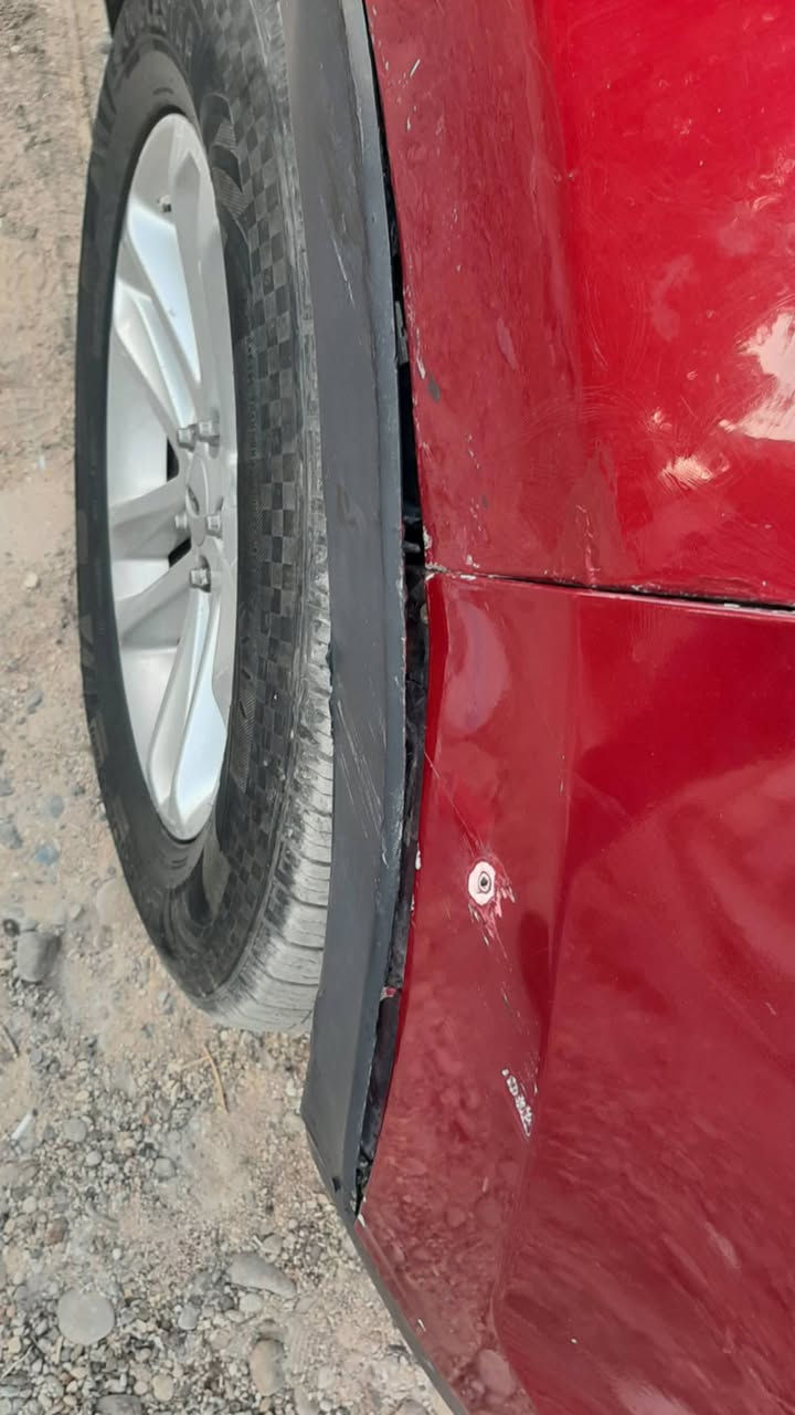 السلام عليكم عندي فورد اكسبلور خليجي 2013 مكفول كير مكينه ماشية 183الف قابل للزياده  تدفئه تبريد ٣ قطع تخم تاير ويل كب بلادي لون كرزي فور ويل سبعه راكب كشنات جلد اشاير بالمري  بانوراما كتلوك موجود كلشي بيها شغال ادامه كامله نوزلات مبخره جديده بلكات جدد رقم بغداد  دولي هزه جديده سنويه٢٨ بسمي كشر مكفول بيها ربع دعاميه صبغ خلفي امامي موضح بالسونار بوربرن امامي يراد تبديل مكانات بارد بيع بسعر ١٣٥ وبيها مجال او مراوس بناصيه مكاني بغداد الكرخ ***********
