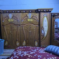 كاونتر مرمر قطعتين سنك وملحق سعره 150 الثاني الصغير 125 الابيض مابي سن...