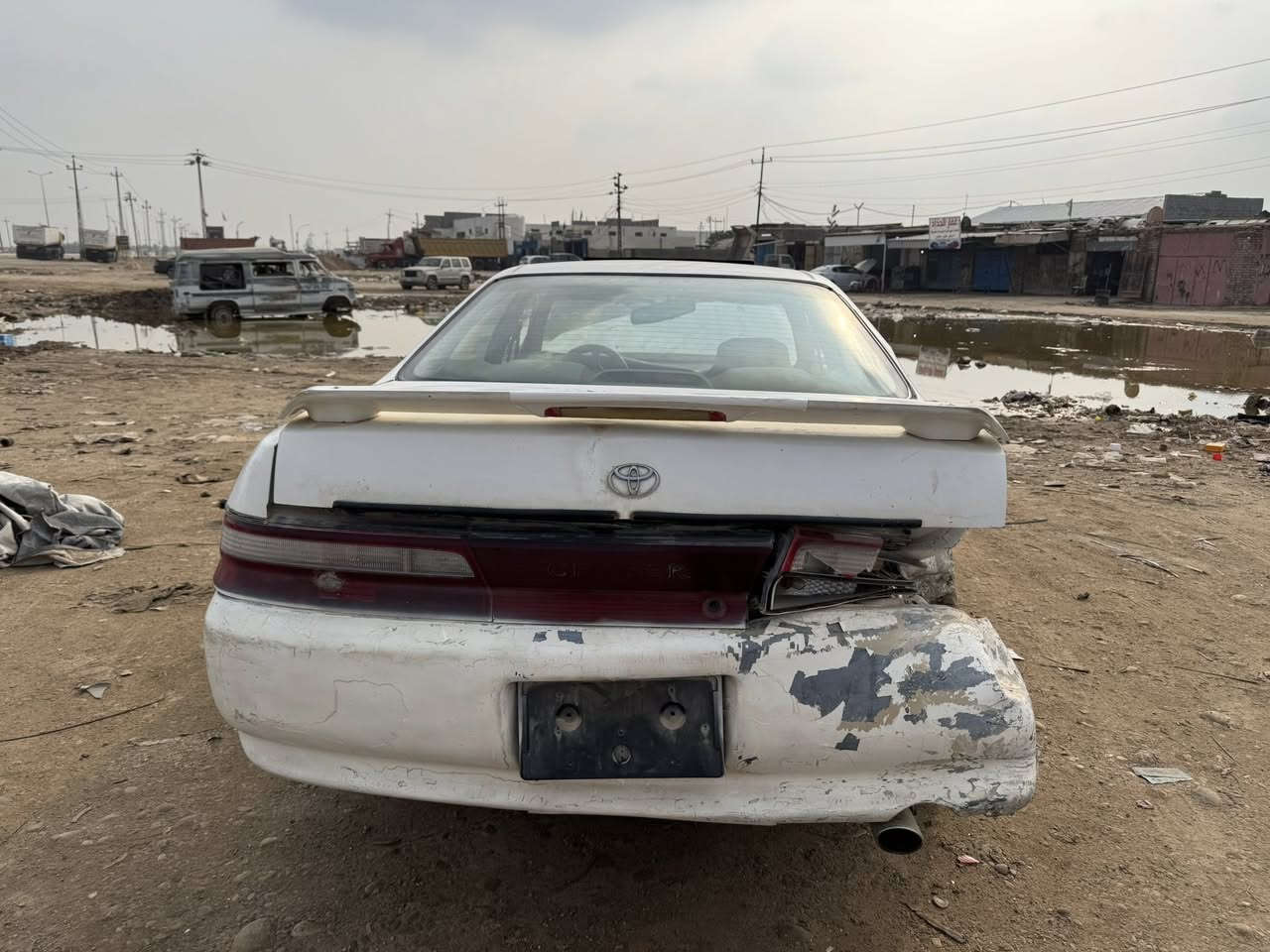 سيارة شيزر للبيع…
هاذة حادثة كدامكم
للتواصل  ***********
