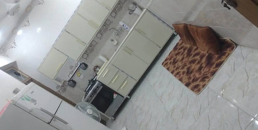 السلام عليكم
#الدار_للبيع في الدوره موقعه بين شارع 60 والصحه
زراعي سند 25
بناء طابقين (صاله.. ومطبخ. وصحيات. وغرف منام عدد٢. وبيتونه)
 مساحته 50 متر
واجهه 5 ونزال 10
السعر المطلوب 90 مليون وقابل للتفاوض ان شاء الله
والاستفسار التواصل ع الأرقام مكتب
***********اتصال
*********** اتصال واتساب
