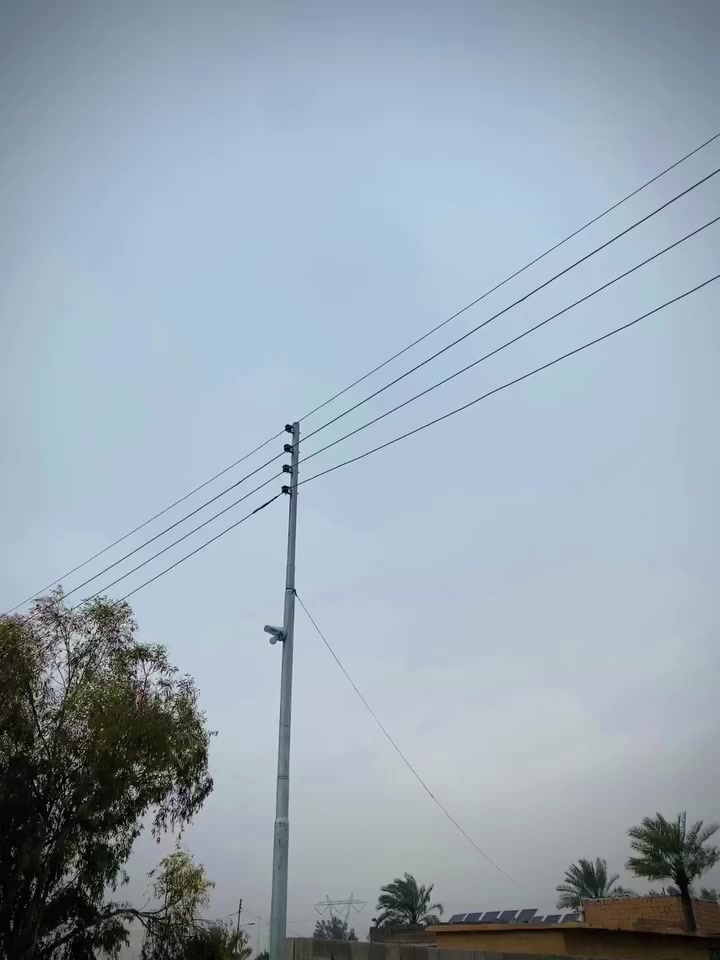 رجاً اقرا المنشور زين اسلام عليكم بطح افوراي موديل 2006  محرك 600 مكفوله من التاير للتاير كلها شغاله محرك شرط ماممدوده سبانه علي كفاله عامه بدون رقم ولا اوراق ترايك 280 محافضات ماراوس فقط بيع مكاني صلاح الدين بيجي  السعر مليون و 950  اتصل ***********
