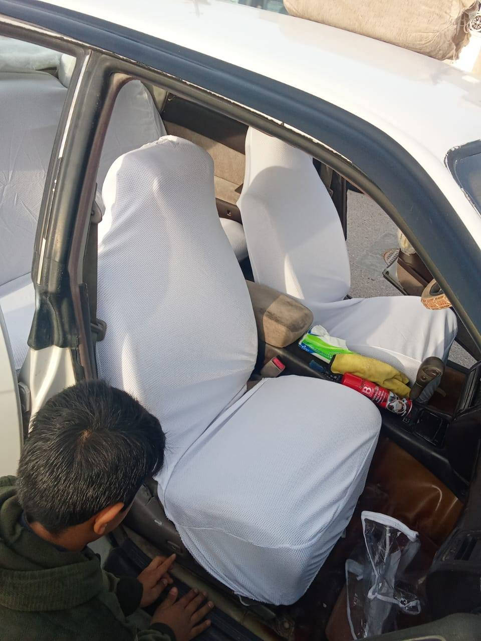 السلام عليكم سياره بطه موديل 1992 بسمي تحويل ثاني يوم سنويه 29مكفوله من الكصه ونقل  جثه رقم انكليزي  بكاني بصره سعر 52وبيه مجال 
***********
