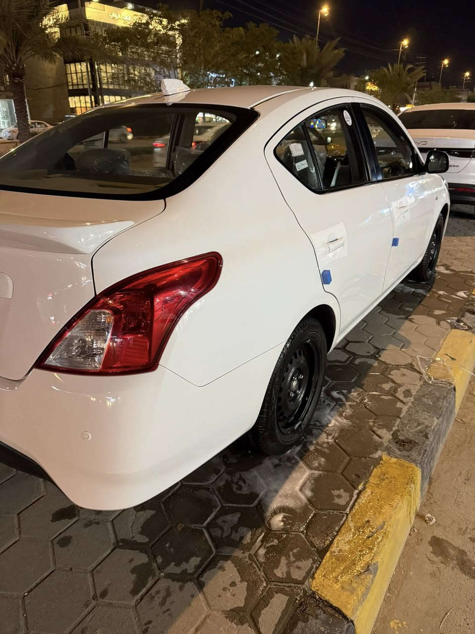 السلام عليكم 
صني هندي شباج النحله  بليته زركه مديل 2024 كفاله عامه فحص سونار  ماشيه 34الف  رقم اربيل دولي تريد مداور تريد وكاله 
مكان السياره النجف الإشراف 

سعر 120 بيه مجال بسيط
الاتفاصيل اتصال *********** 
@
