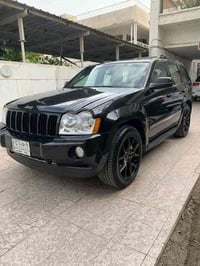 يرجى قرائه التفاصيل قبل الاتصال جيب لاريدو ٢٠٠٧ محرك  هيمي ٨ سلندر ٥٧٠...