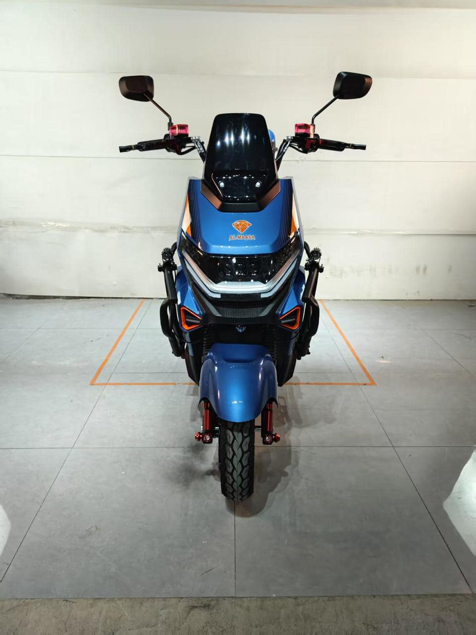 تشكيلة متنوعة من دراجات الماسة 
عدد البطاريات:  6 
نوع البطاريات : گرافين حقيقي
حجم الملف : 2000 واط 
حجم التاير :  12 
اضافة الى باقي المواصفات 
 متوفر جملة و مفرد 
***********
***********
