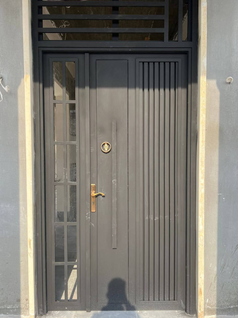 بسم الله الرحمن الرحيم
حداده القيسي
مجاور أسواق مؤيد العجاج مقابل التسهل
 يقدم لكم خدمات الديكورات حسب الطلب. نحن متخصصون في الحدادة العامة ونصنع كل شيء من الأبواب، الشبابيك، الحماية، المحاجر، وحتى الأبواب الخارجية والقمريات. نعمل بأعلى كفاءة وجودة وبأسعار تنافسية تناسب الجميع.

📍 نقدم خدماتنا في الشرقاط والمناطق المجاورة، ونسعد بالحضور إلى موقعك لأخذ القياسات بدقة.

للتواصل، يمكنكم المراسلة عبر الواتساب أو فيسبوك، أو الاتصال على الأرقام التالية:
☎️ ***********
☎️ ***********

---
