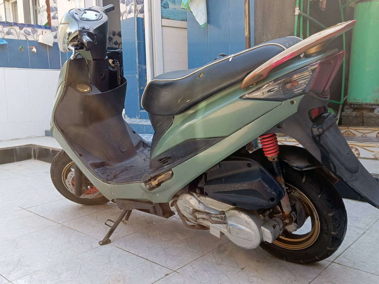 سلام عليكم دراجه كامكو جي فور دراجه تاخذه ربع ما تصرف عليهه جاهزه من كلشي سعر خاص ***********
