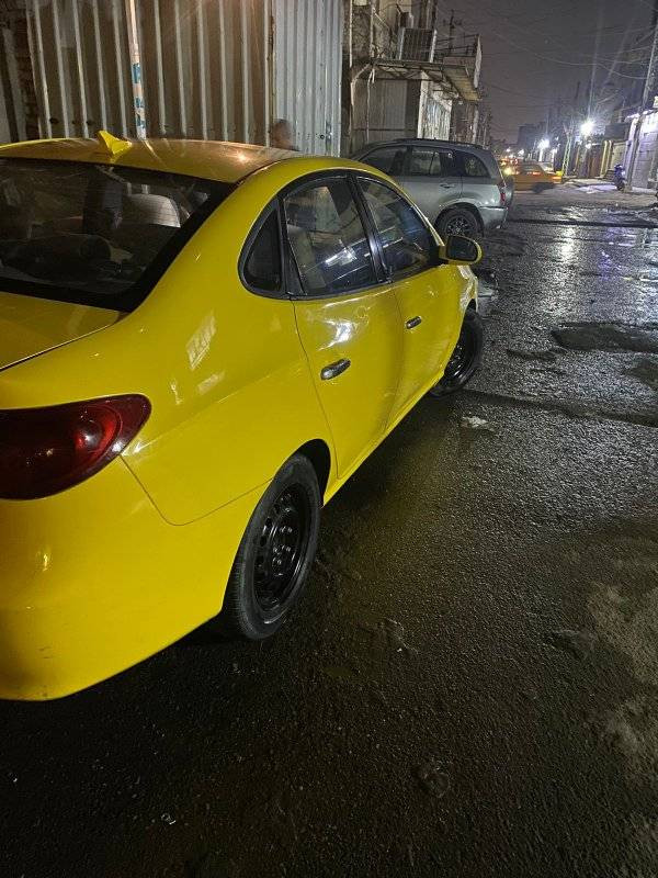 السلام عليكم ورحمه الله وبركاته 
موديل  الانترا2009
وارد امريكي حادث جاملغ الأيمن وبنيد 
سعر /85ورقه
رقم / ***********
عنواني بغداد جميلة 2
