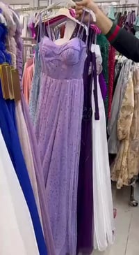 شروة فساتين • ٨١قطعة • موديلات الموسم