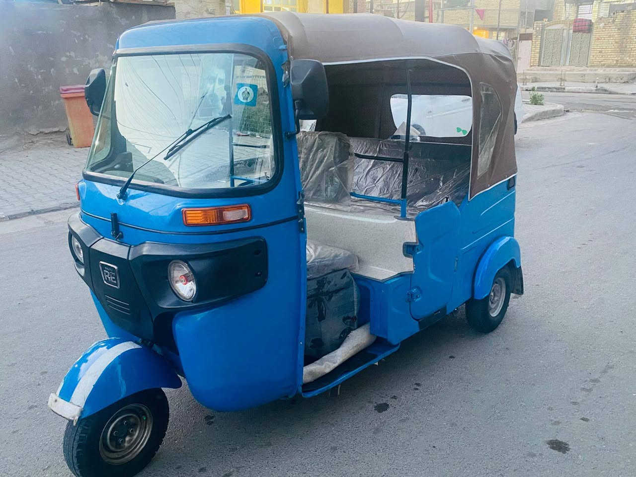 السلام عليكم تكتك للبيع 22 شهر 11بغداد بسمي تحويل ثاني يوم المكينة مفتوحة التكتك  حلوة مكان الحسينية الراشدية السعر 8750امكلف بل نشر شراي اتصل ***********
