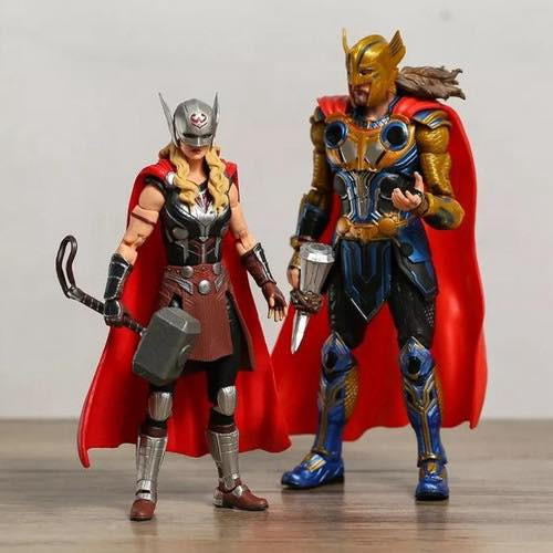 هاسبرو مارفل ليجندز سيريز ثور: الحب والرعد -
 مجسم ثور القوي 
للمزيد من المعلومات مراسلة الصفحة 
يتوفر خدمة توصيل لجميع المحافظات 🚕


**إذا كنت صاحب هذا الإعلان وتريد حذفه لأي سبب، رجاءا أرسل رسالة إلى الدعم الفني**