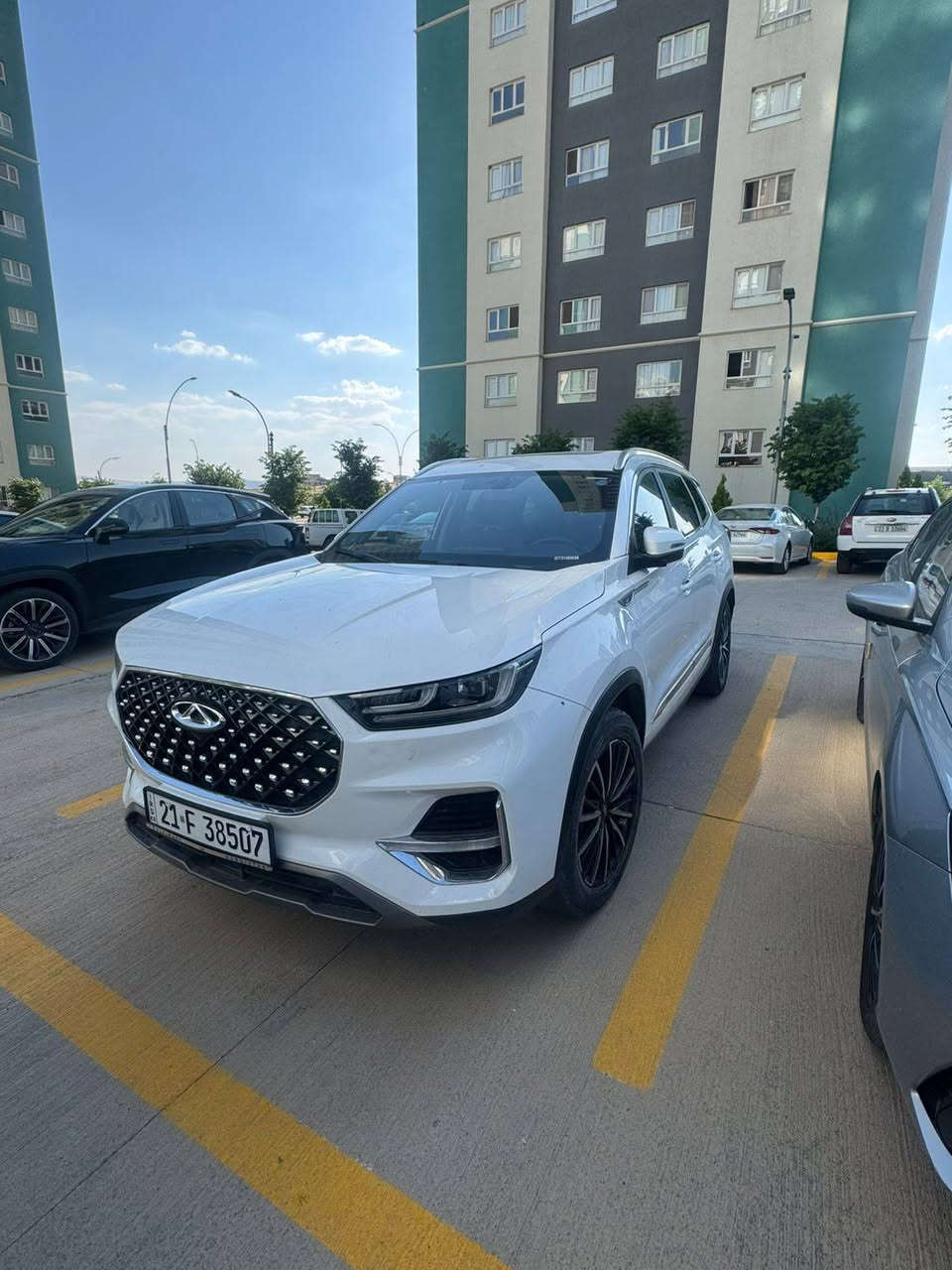 شیری تیگۆ 8 برو مودیل 2022 زەمان 2 ساڵی ماوە بێ سبوغ بێ سارد تازە سێرڤس کراوە هەمو گیانی بەشەرت  ***********
سيارة شيري تيجو 8 برو سيرفس جديد باقي ضمان 2 سنة لا صبغ لا بارد كل بشرط تحويل نفس اليوم رقم وتساب *********** كالار, السليمانية
