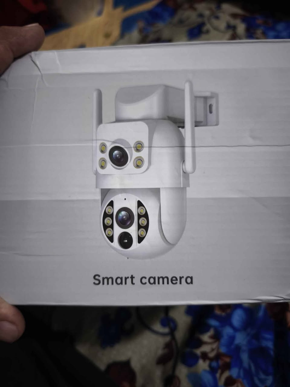 مراقبة للبيع
عدستين (فوك ثابت + جوه متحركة)
تشتغل على الموبايل 📱
تعمل على الطاقة الشمسية ☀️
رؤية ليلية + كشف حركة
💰 السعر: 40,000 دينار فقط (نهائي)
📍 المكان: بغداد
للتواصل خاص أو. *********** بغداد, العراق
