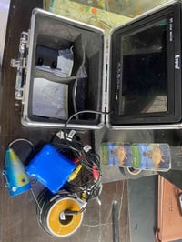 كامرة • مستعمل مرتين • بطارية ١٨٠٠٠