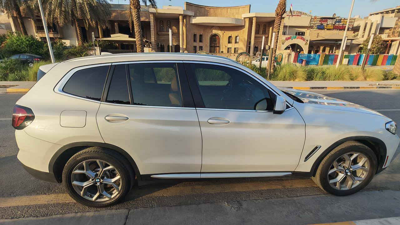 بي ام دبليو X3 2022 sdrive 30i

المسافه المقطوعه :  30.000km 
السياره مغلفه بالكامل ppf مع صيانته
المحرك :2000 twin turbo 
السقف بانوراما 
شباك امامي ليد 
حساسات رادار ٣٦٠ درجه مع كاميرا خلفيه ونقاط عمياء
تحكم ايماءات وسماعات نظام harman kardon
داتا شو اماميه
مقاعد اماميه كهربائيه وخزن ميموري 
تدفئه مقاعد وستيرن 
ابواب دخول ذكي 
صندوق كهربائي مع فتح وغلق بحركه القدم 
نظام تحذير اصطدام مروري 
اضاءه ابواب جانبيه ترحيب بالسائق
السياره حادث امامي قطعه واحده بدون ايرباك او دواخل

رقم صاحب سيارة ***********
